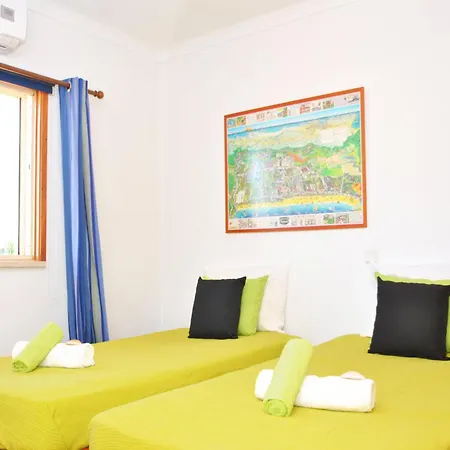 Apartment For 4 People With Shared Pool Appartamento