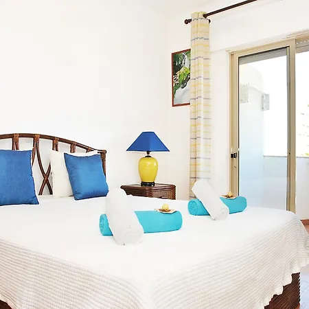 Cozy Algarve Retreat Apartment