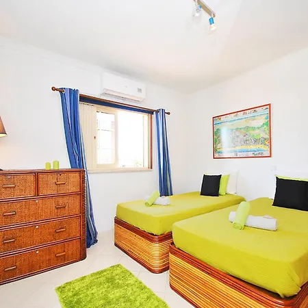Lejlighed Apartment For 4 People With Shared Pool *